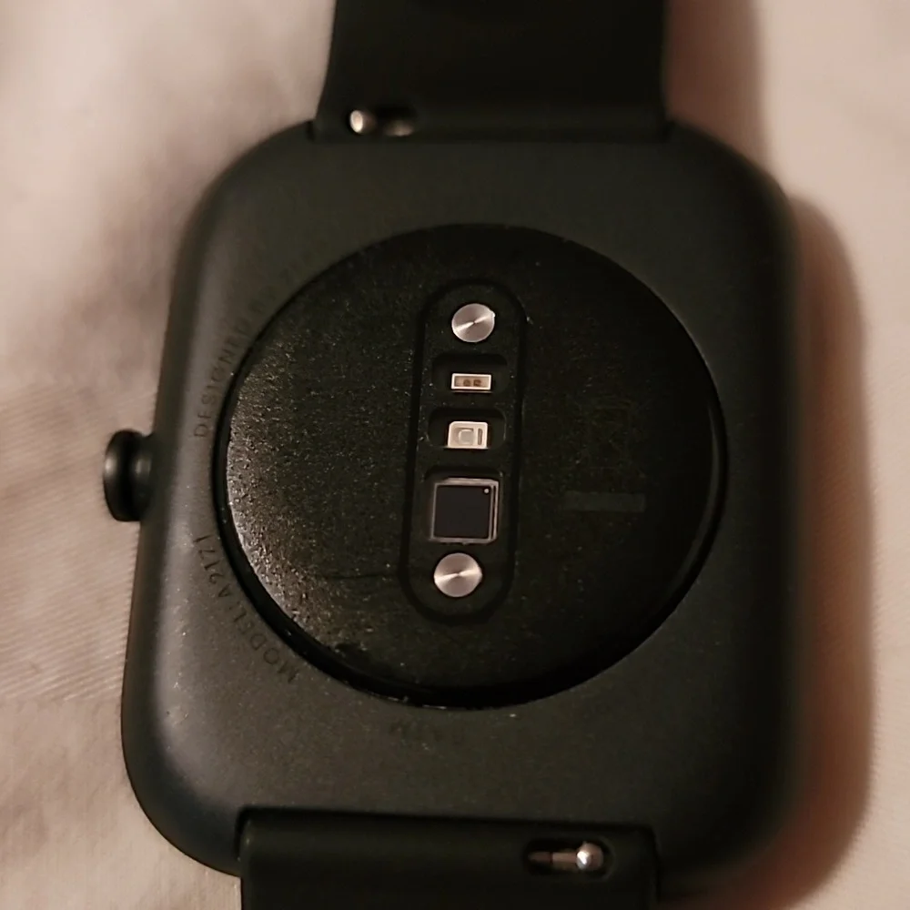 Amazfit BIP 3‎ Pro by Zepp Smart Fitness Watch With Charger Black Band